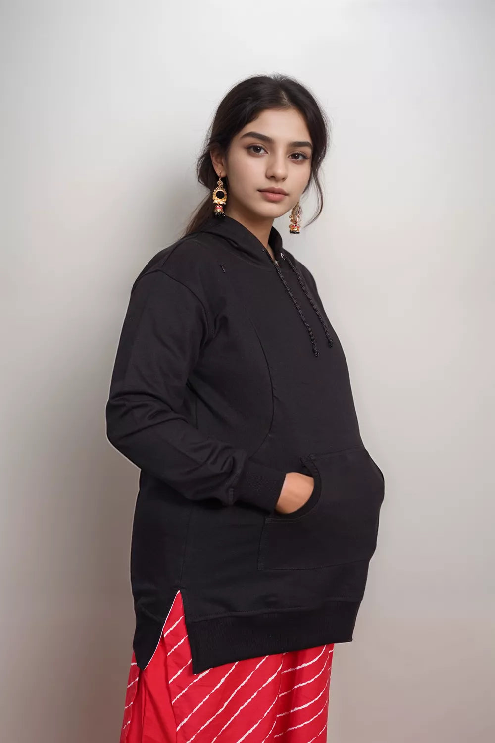 Ofably Black cotton maternity nursing hoodie – product image