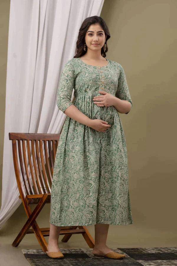 Light green cotton maternity feeding kurti with white print - product image 3