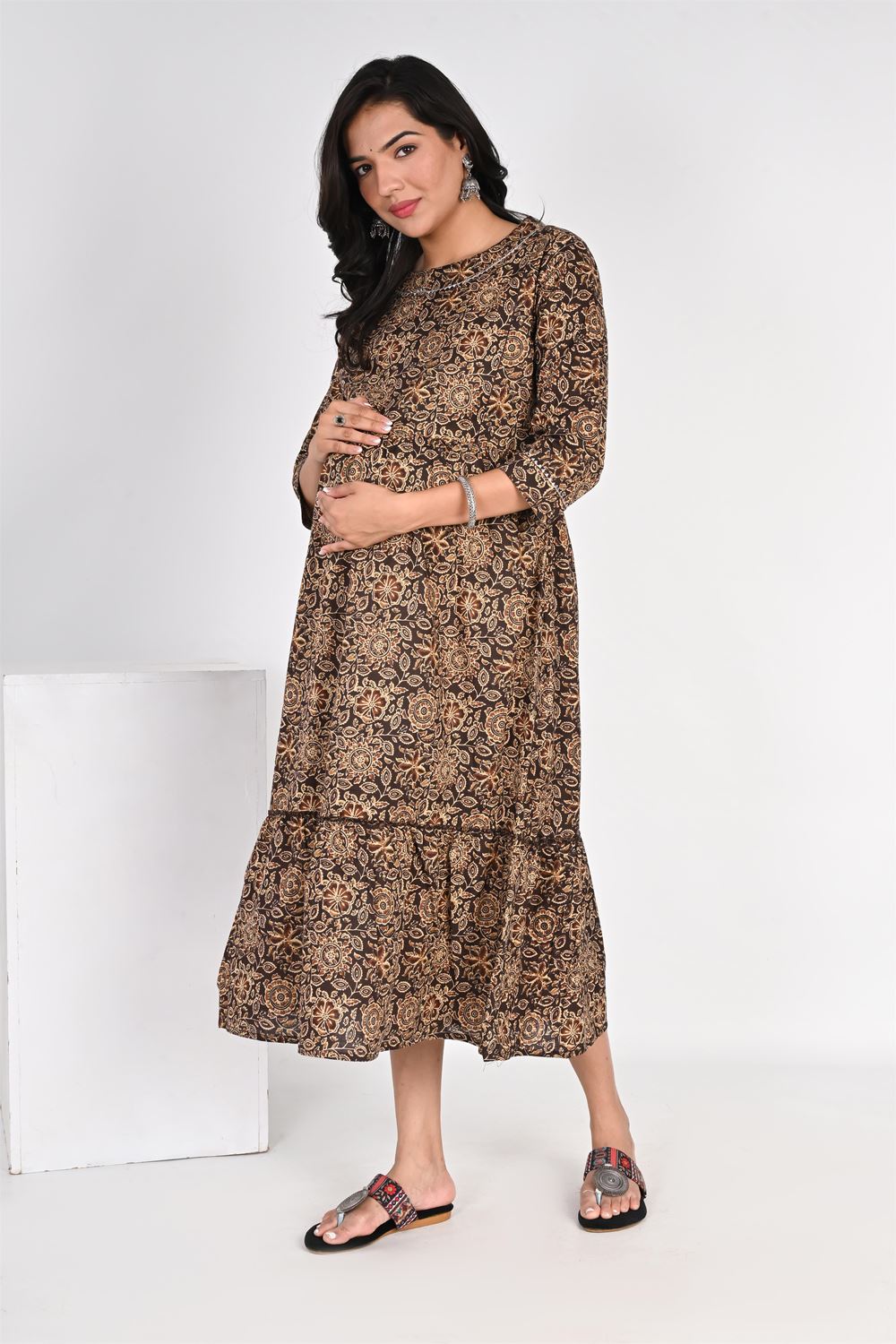 Ofably Floral With Lace Maternity Chain Feeding Kurti - Brown(OFMK126)