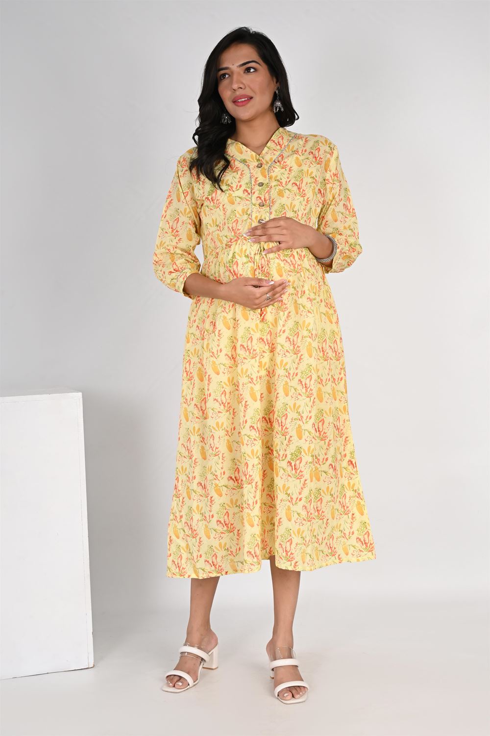 Ofably V Shaped Maternity Button Feeding Cotton Dress - Light Yellow(OFMK130)