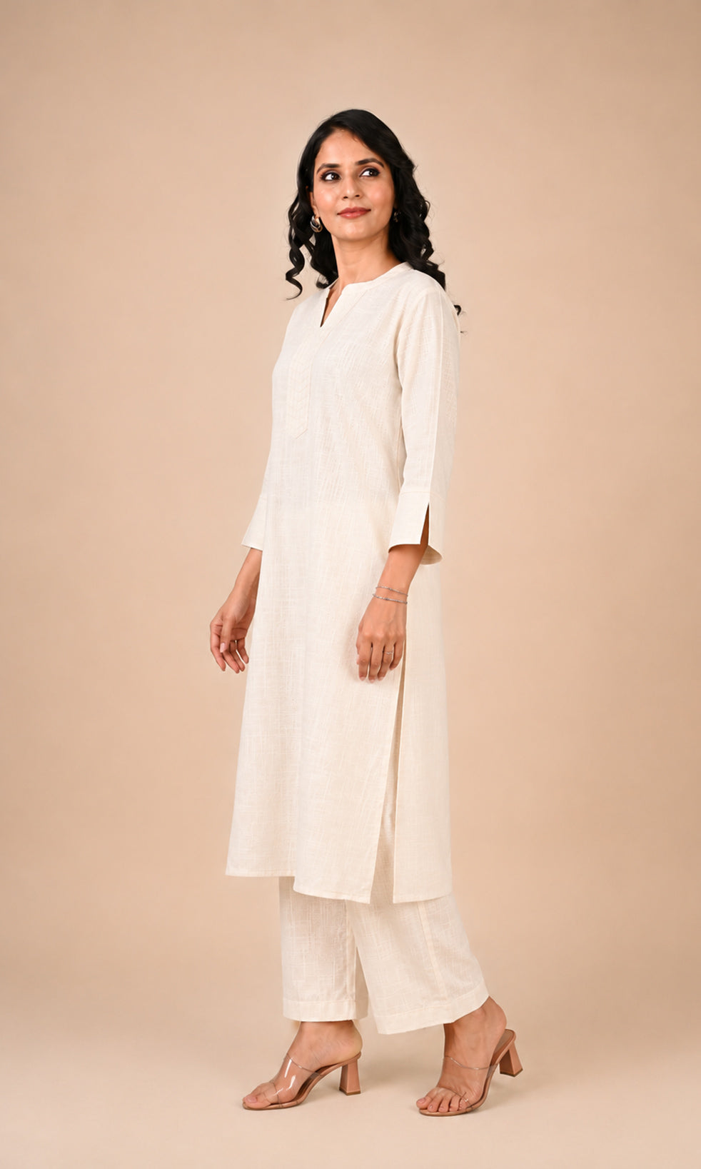 Off White Cotton A-Line Kurta with Front Placket